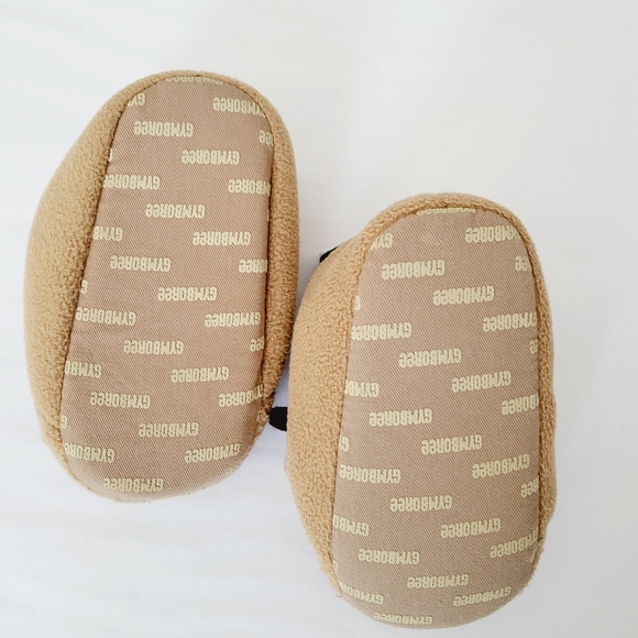 3/$25 Gymboree plush reindeer slippers size 6-12M - Picture 3 of 3